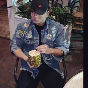 Meet your Posher, Brian